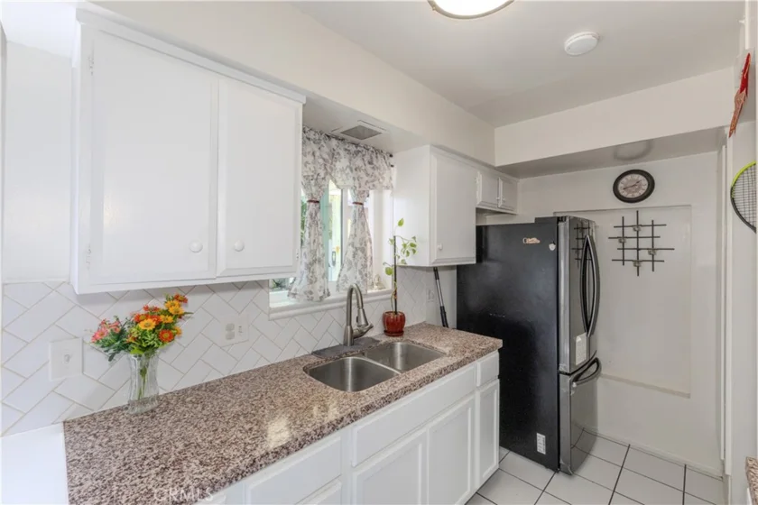 1800 W Gramercy Avenue #49 photo 4