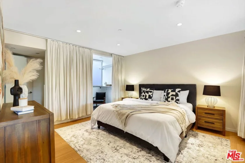 803 Wilcox Avenue #4 photo 8