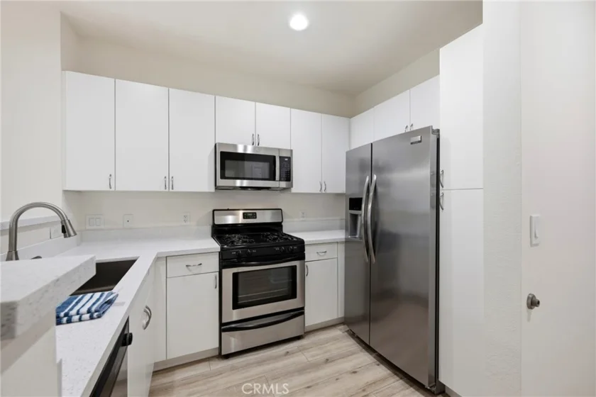1801 E Katella Avenue #1096 photo 2