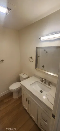 2511 W Sunflower Avenue #J7 photo 3