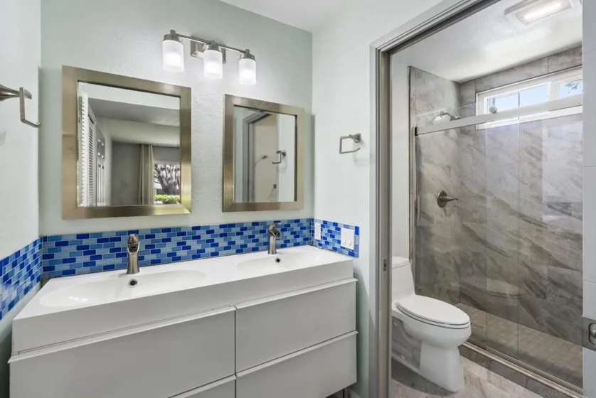 4080 Rosenda #210 photo 16
