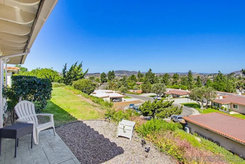16677 Diaz Drive photo 36
