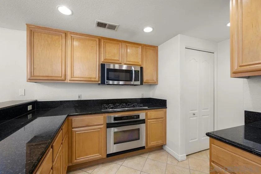 1501 India Street #508 photo 6