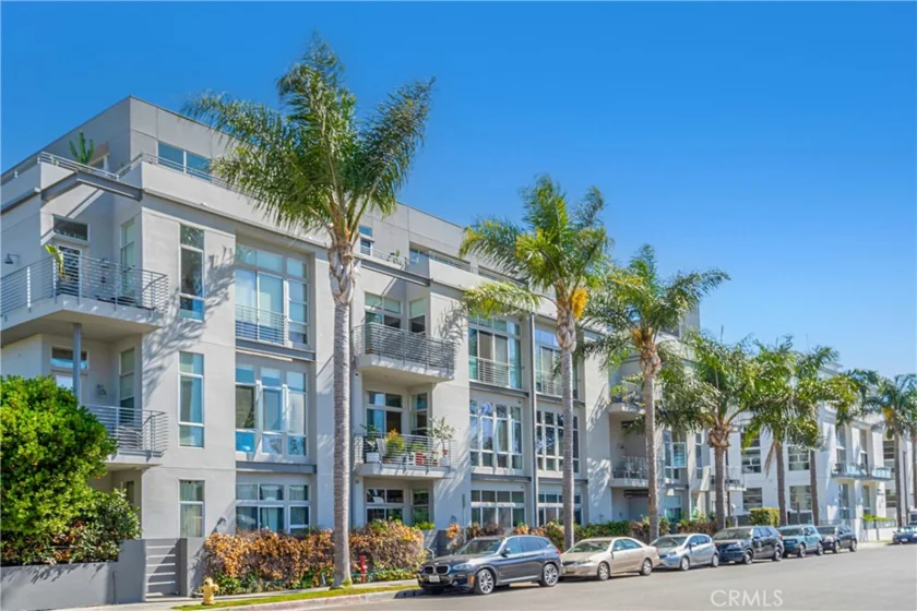 13320 Beach #203 photo 5