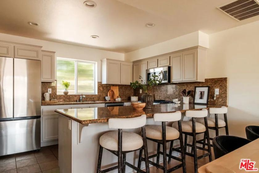 691 Mildred Avenue #2 photo 4