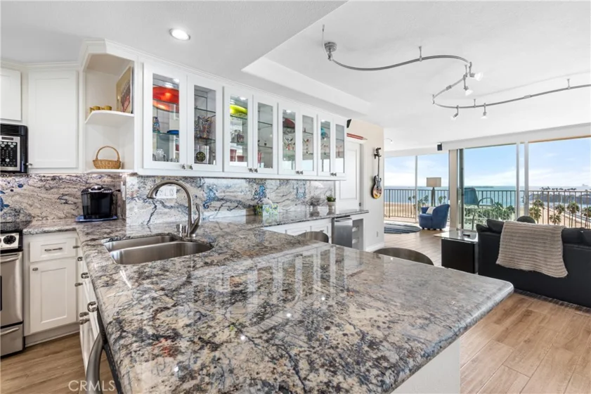700 E Ocean Boulevard #1206 photo 21