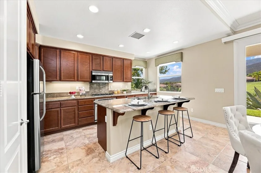 8879 Cuyamaca photo 5