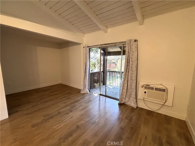 1030 W Macarthur Boulevard #38 photo 10