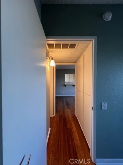 622 S Barrington #302 photo 6
