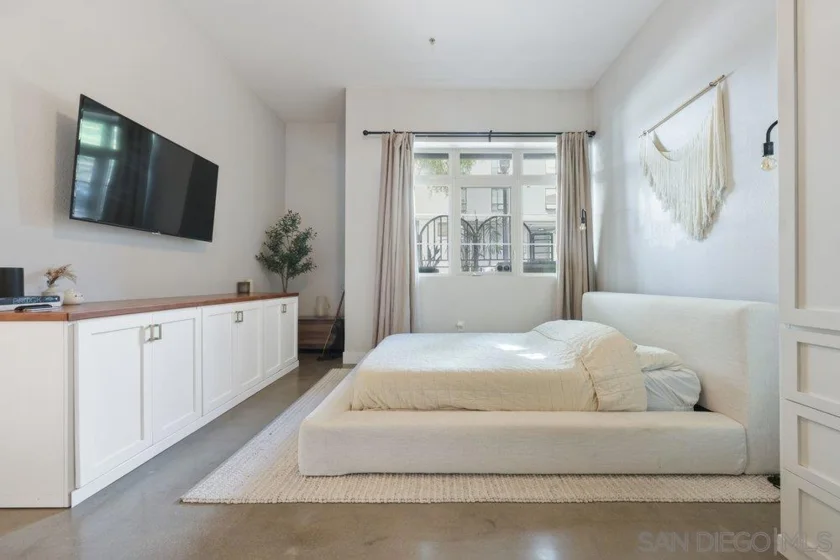 1400 Broadway #1102 photo 14