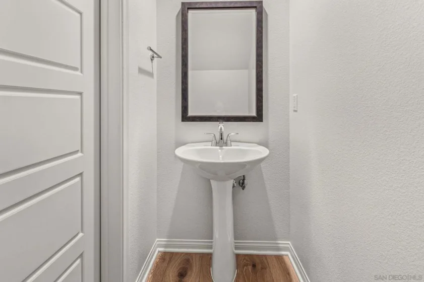 505 Pinedale photo 12