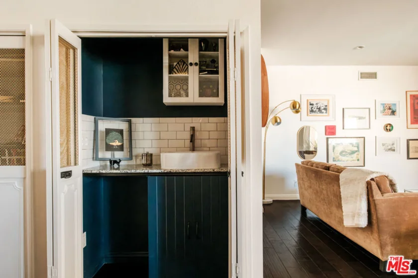14569 Benefit Street #209 photo 31