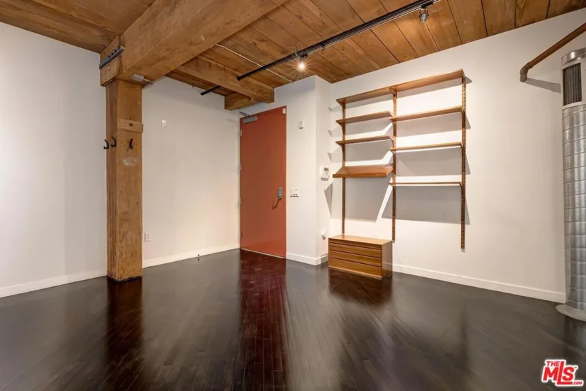 530 S Hewitt Street #126 photo 5