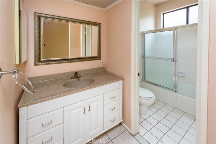 13819 Burbank Boulevard #7 photo 10