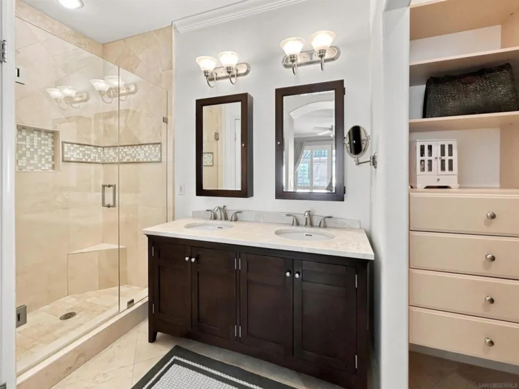 10970 Ivy Hill #2 photo 4