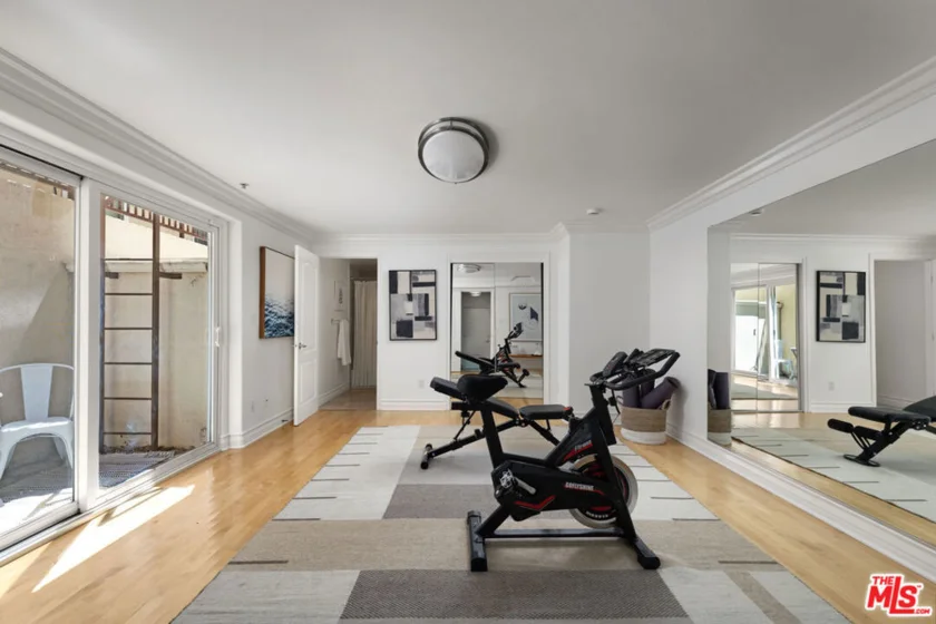 11723 Mayfield Avenue #3 photo 5