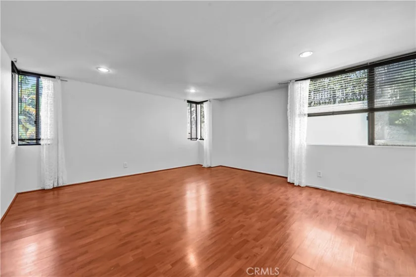 1900 Vine Street #212 photo 8