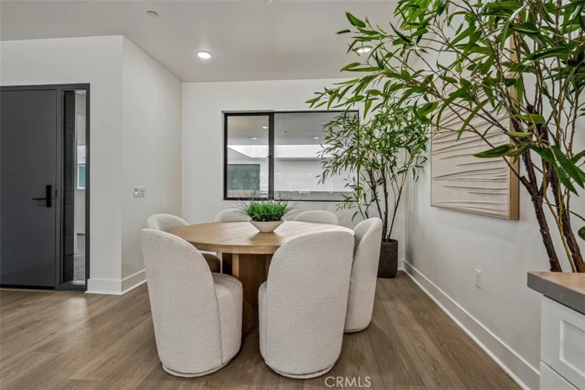 24722 Del Prado #302 photo 7
