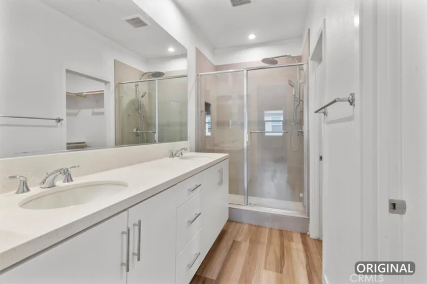 1206 W Cara photo 37