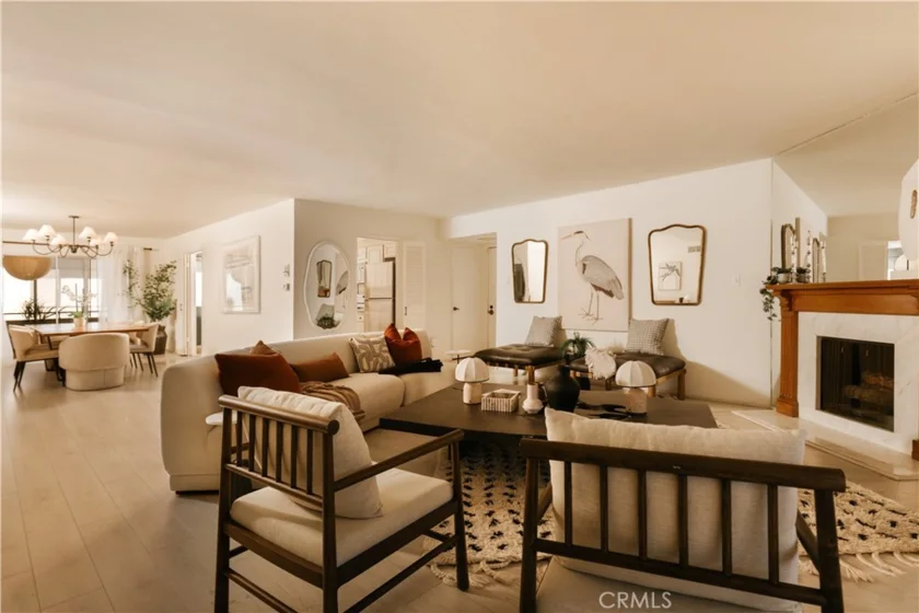 5315 Yarmouth Avenue #322 photo 2