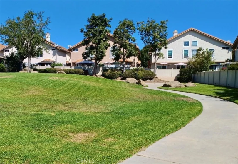 1722 Promenade photo 28