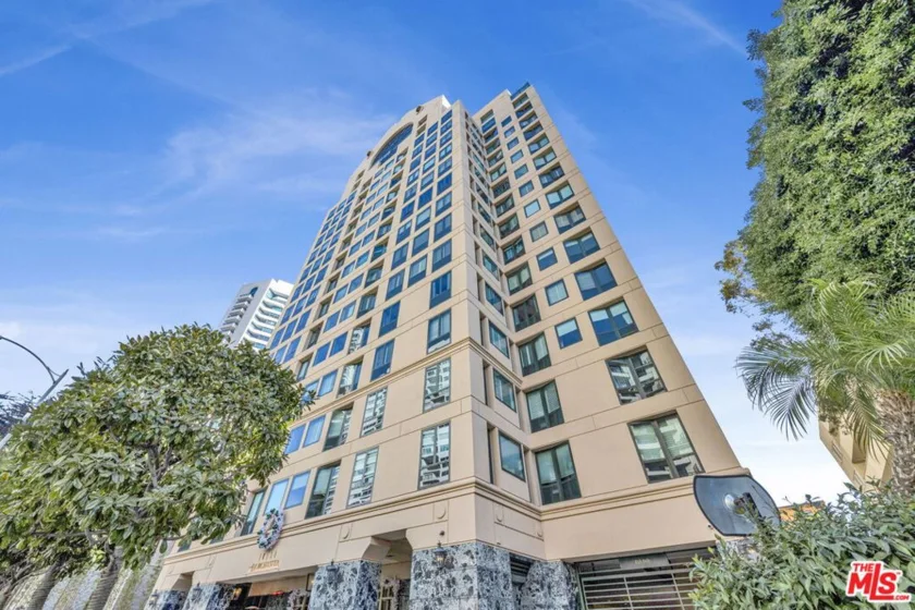 10520 Wilshire Boulevard #1508 photo 1