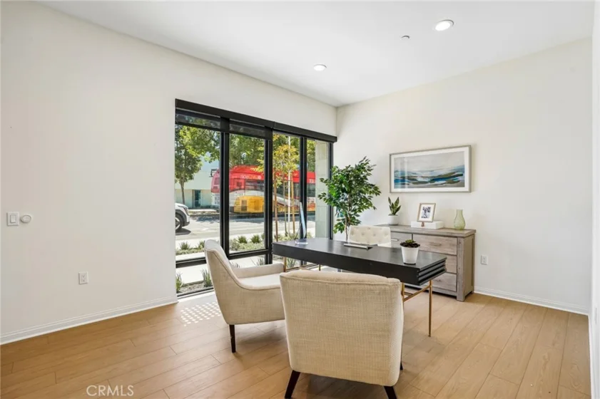 5876 Linden Ave Avenue #9 photo 17