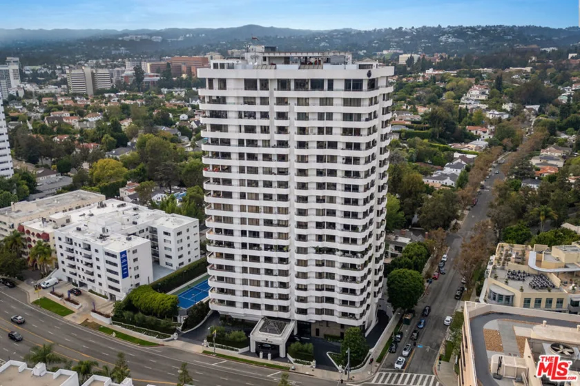 10601 Wilshire Boulevard #M4 photo 1