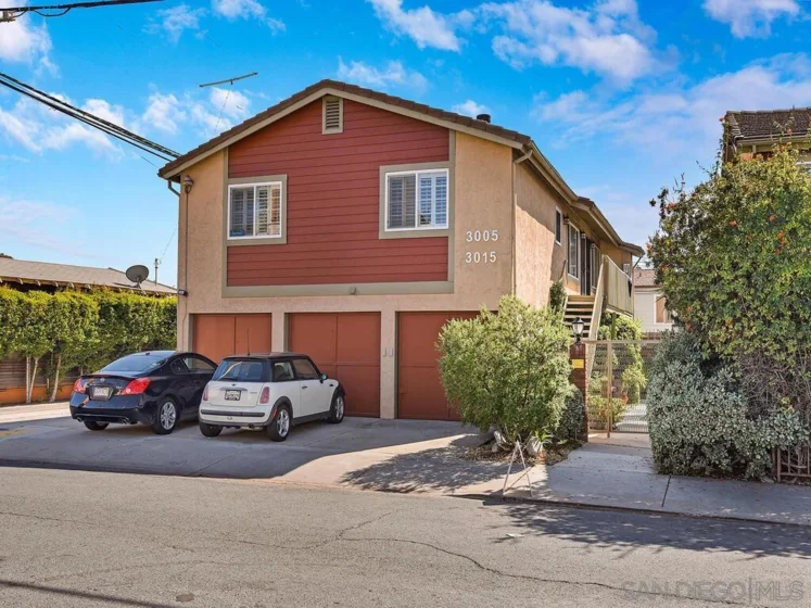 3005 Thorn Street #2 photo 1