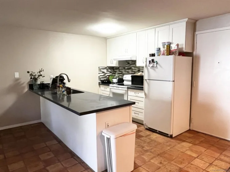 8332 Regents Road #1F photo 23