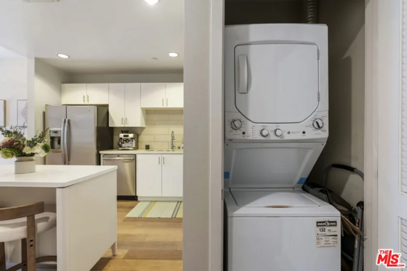 13337 Beach Avenue #106 photo 35