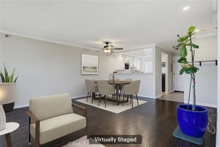 726 Elm Avenue #403 photo 8