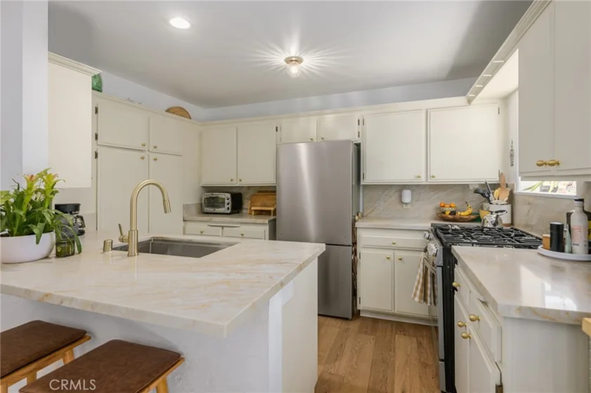 4035 Wade Street #B photo 8