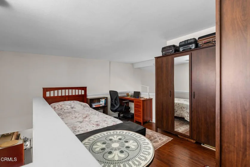 5565 Canoga Avenue #312 photo 21