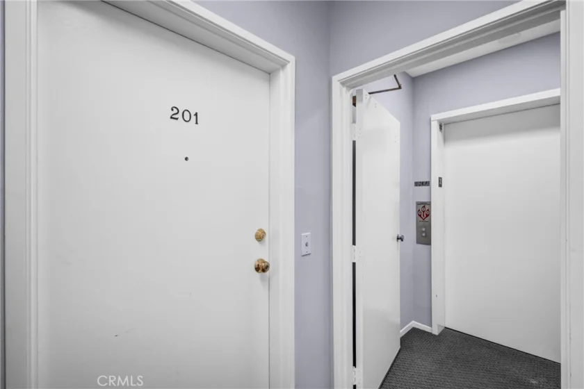 1921 Malcolm Avenue #201 photo 2