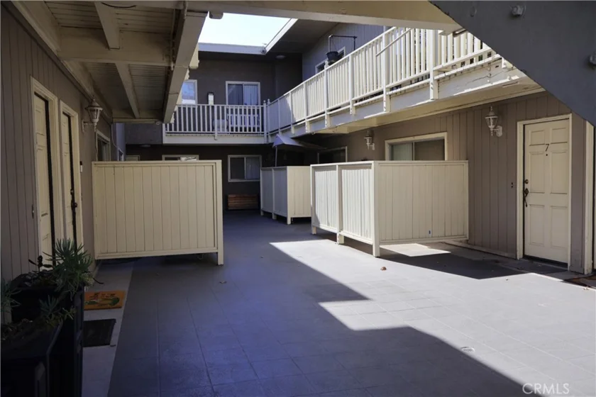 4859 Coldwater Canyon Avenue #14A photo 4