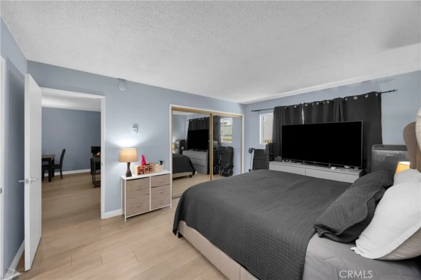 6151 Canterbury Drive #105 photo 10