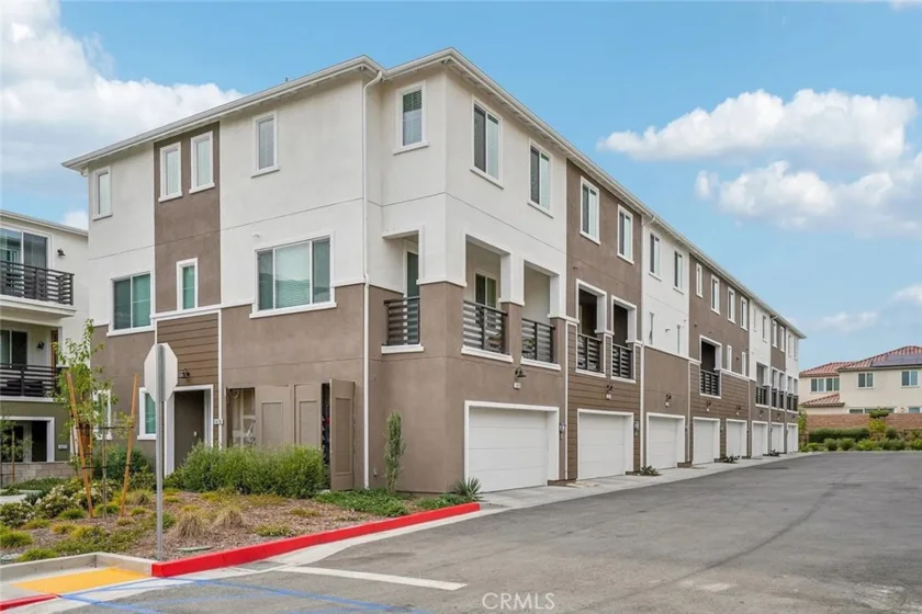 1482 Skyline Lane photo 18
