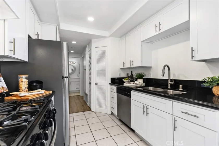 7129 Cerritos Avenue #7 photo 9