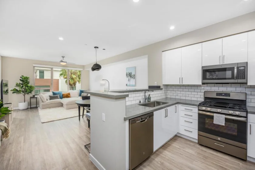 355 N Cleveland Street #309 photo 9