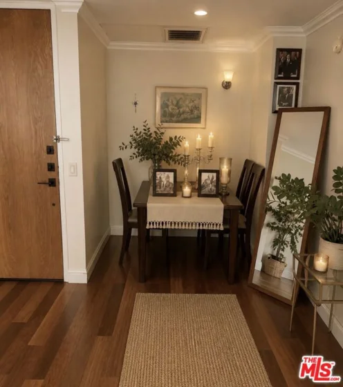 10751 Wilshire Boulevard #607 photo 2