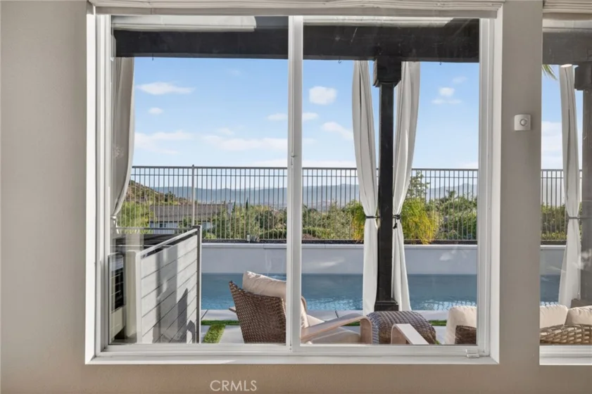 35685 Abelia photo 14