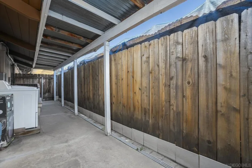 513 Shady Lane #B photo 33