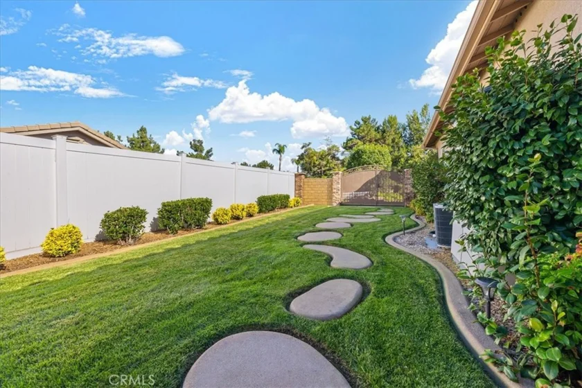 42926 Joshua Tree Court photo 38