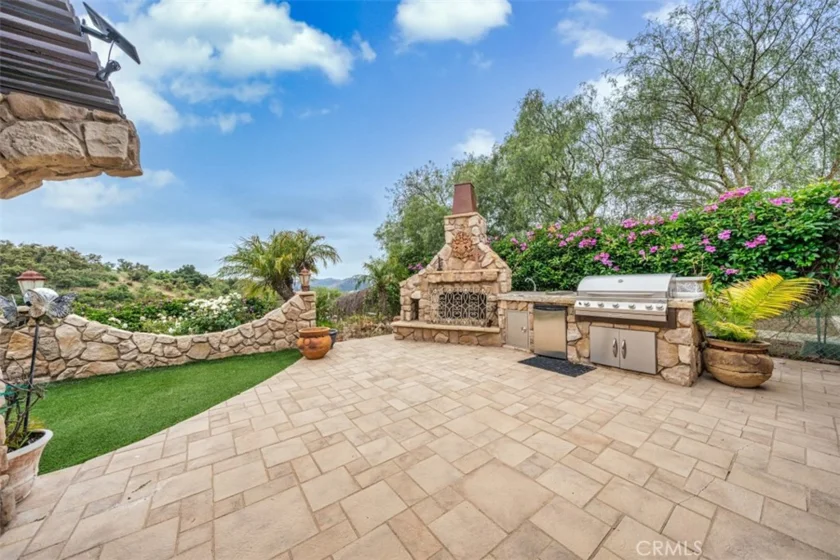 24405 Fuerte Road photo 27