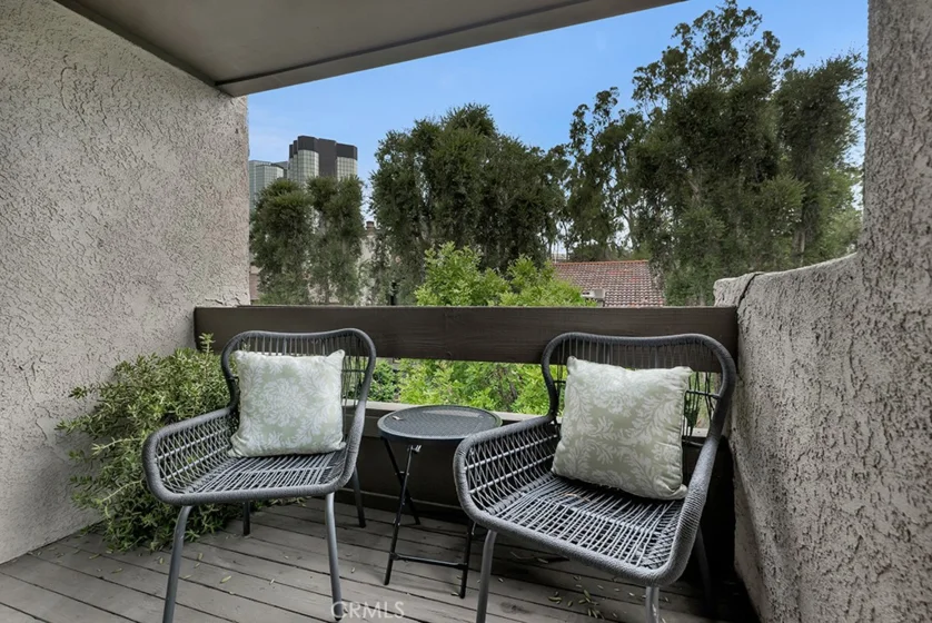 21500 Califa Street #159 photo 11