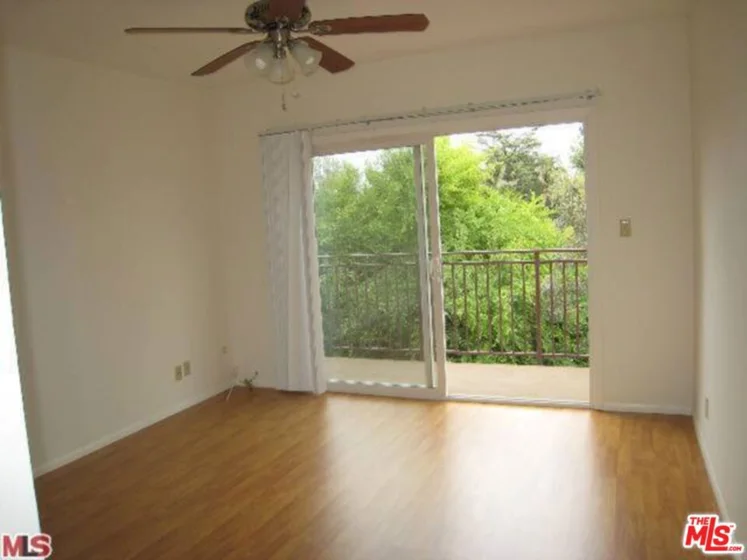 5252 Coldwater Canyon Avenue #207 photo 13