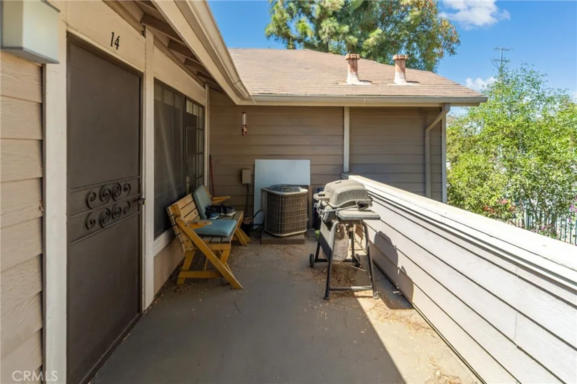11350 Foothill Boulevard #14 photo 1