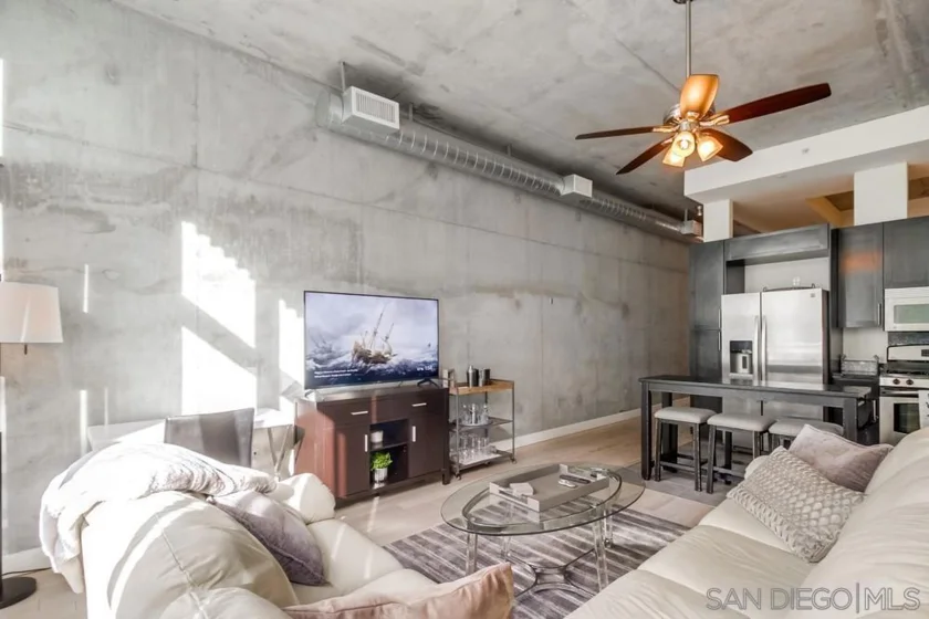 1025 Island #205 photo 22