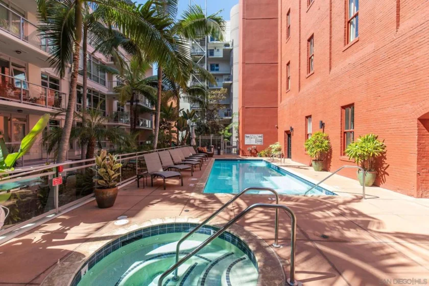 1431 Pacific Highway #411 photo 36